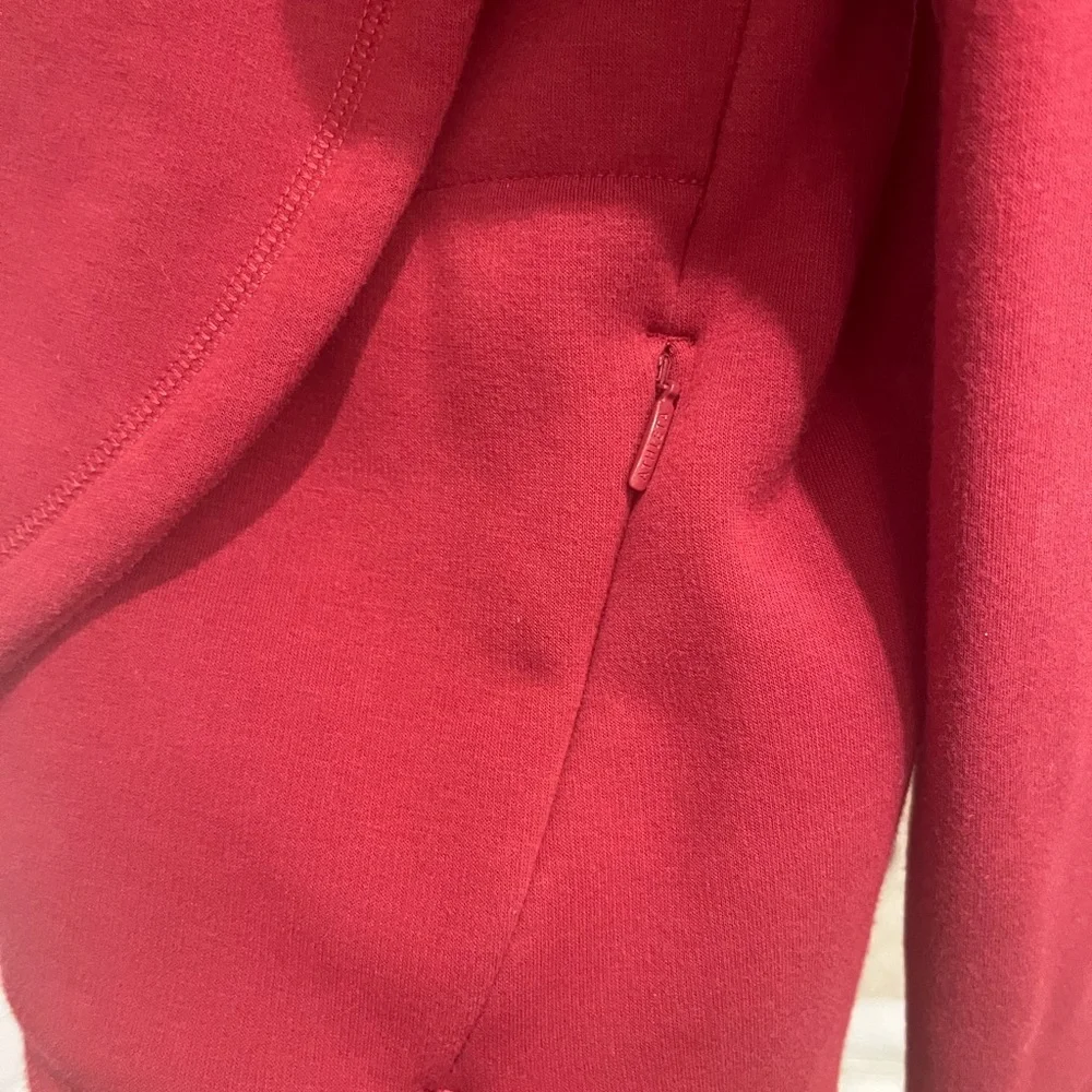 Athleta Coza Karma Asymmetrical Zippered Neck Pullover Sweatshirt Merlot Sz S - Picture 11 of 14